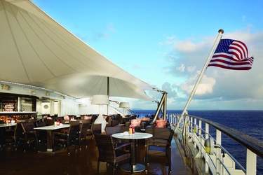 NCL, POA, Aloha Lanai Bar 2, Credit - Olivier Koning.jpeg